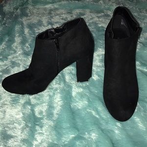 Black Madden Girl Booties